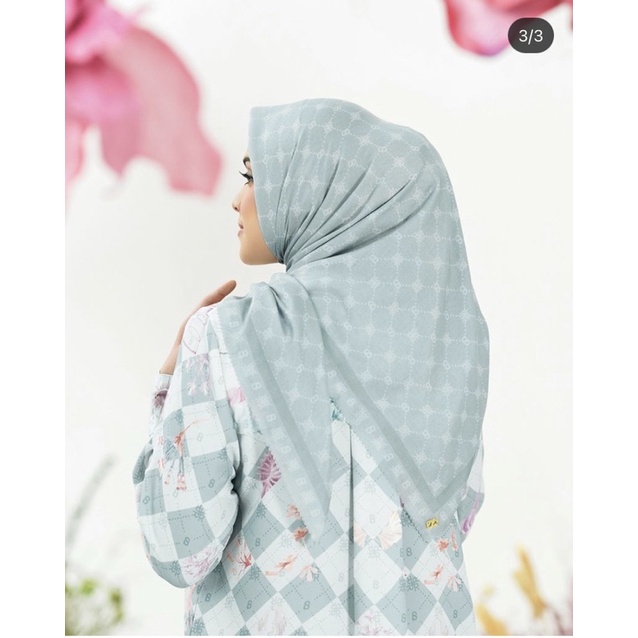 Xanadu monogram ICE buttonscarves x Riamiranda