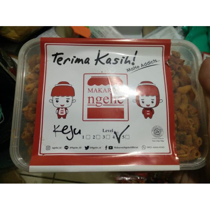 

Makaroni Ngehe Toples Keju dan Balado