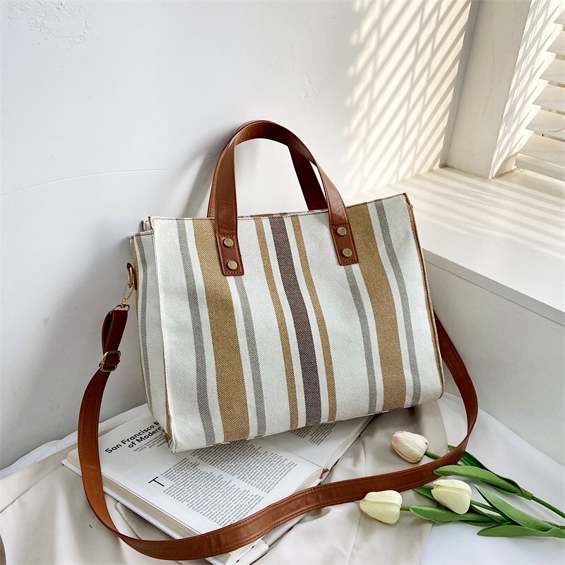 (2PC BISA IKG)GTBI998876256  New arrival  !!! Tas Selempang  Wanita Import Premium Terbaru
