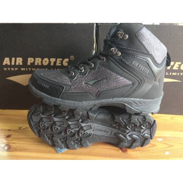 SEPATU GUNUNG-SEPATU HIKING-SEPATU AIR PROTEC OFFROAD