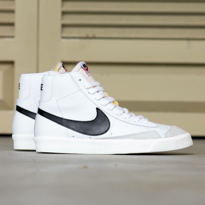 SEPATU NIKE BLAZER MID 77 VINTAGE ORIGINAL