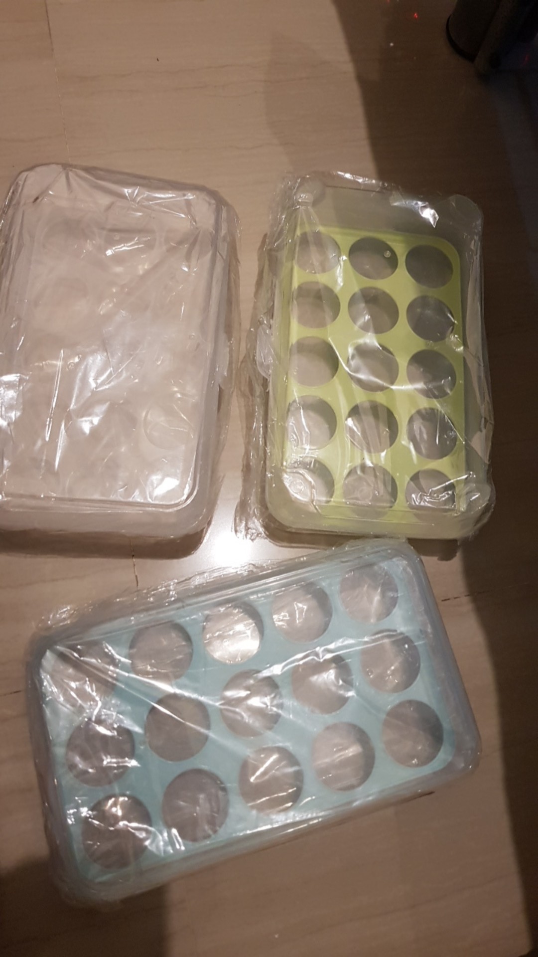 Tempat Telur 15 Lubang Sekat Kotak Telor Box  Kulkas