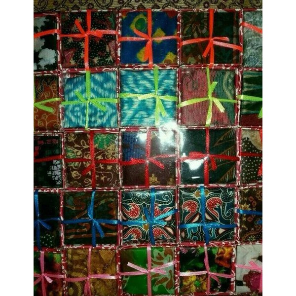 Terbaru   Souvenir pernikahan sapu tangan batik mini box Mika