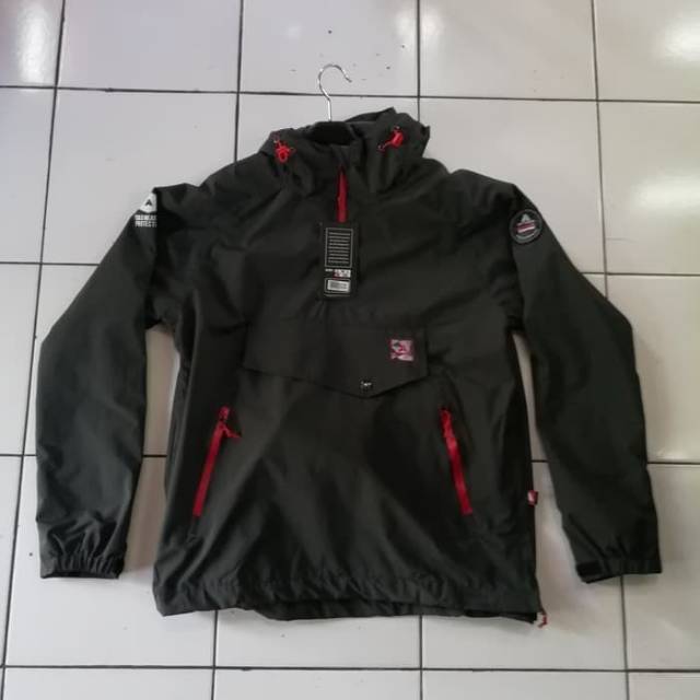 Jaket Gunung Avtech Tahan Air (ORI)