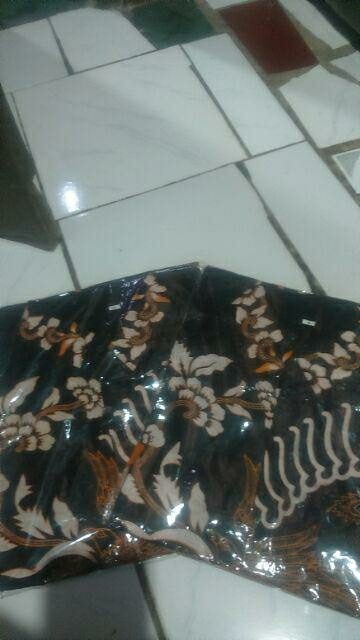 Couple Batik Keluarga || Setelan Couple Batik Ayah Ibu Anak Cewek