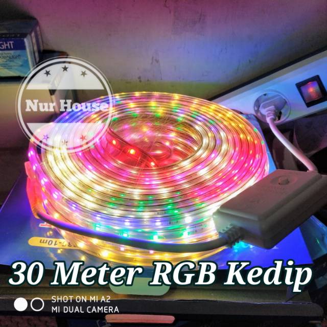 lampu led strip 30 meter lampu selang warna warni RGB kedip