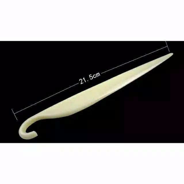 Cake peeling knife/alat bantu pelepas cake dari loyang