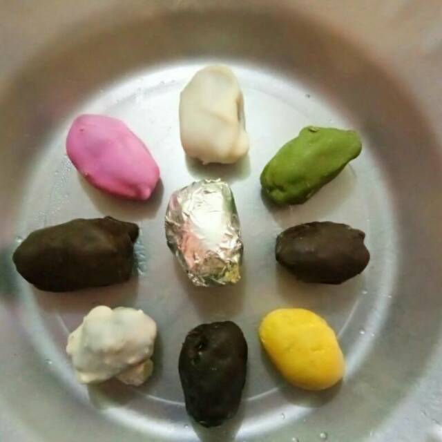 

Kurma coklat
