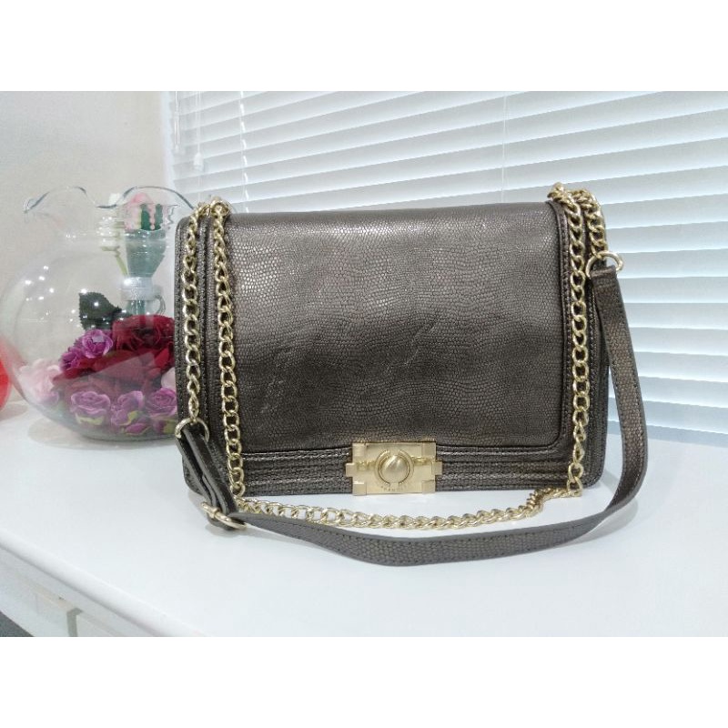 SLING BAG MORGAN TAS BEKAS PAKAI PRELOVED BAG
