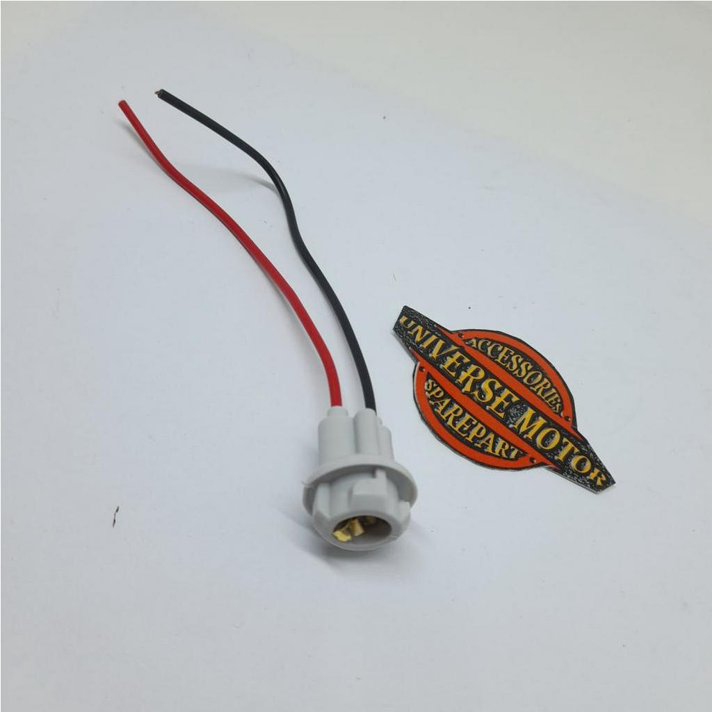 SOKET FITTING SEIN LAMPU SEN T13 1PC