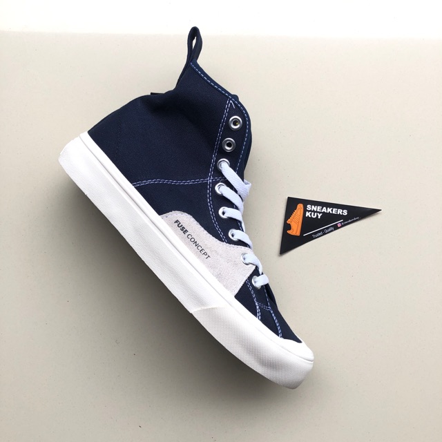 Sepatu Fuse Concept Infuse High Dress Blue