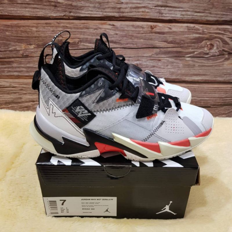 Sepatu Jordan Zero 2.5