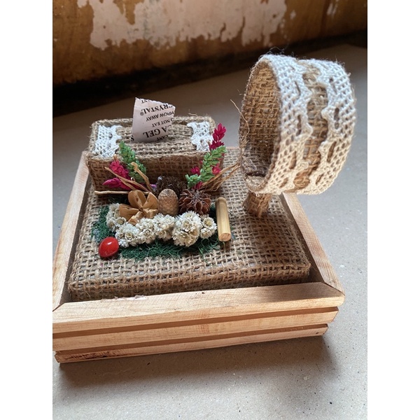 tempat cincin gelang atau tempat gelang anting seserahan / box mahar / box seserahan termasuk mika /