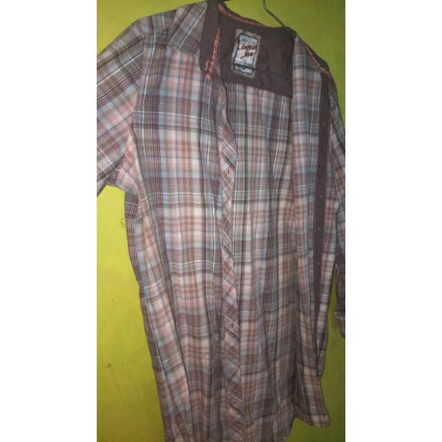Preloved kemeja Nevada