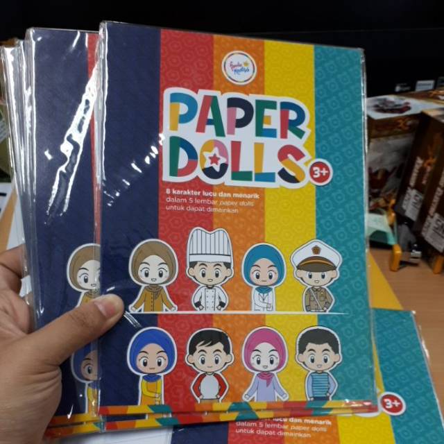 Paper Dolls - Mainan karakter