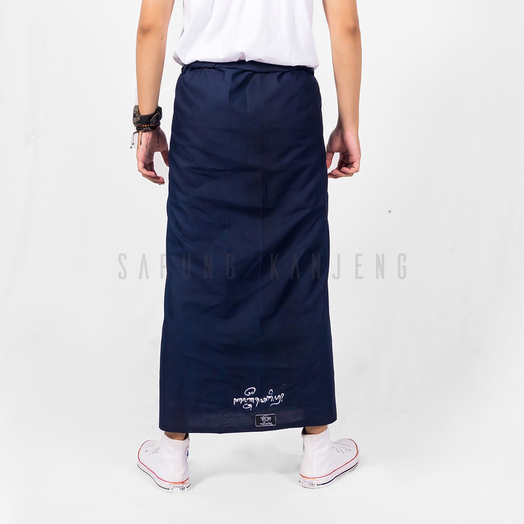 SARUNG KANJENG| SARUNG PURE SERIES |SARUNG HITAM ORIGINAL