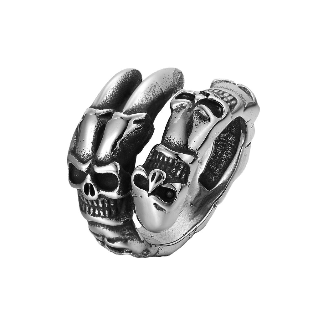 Cincin Bahan Titanium steel Bentuk Tengkorak Gaya punk retro Untuk Pria