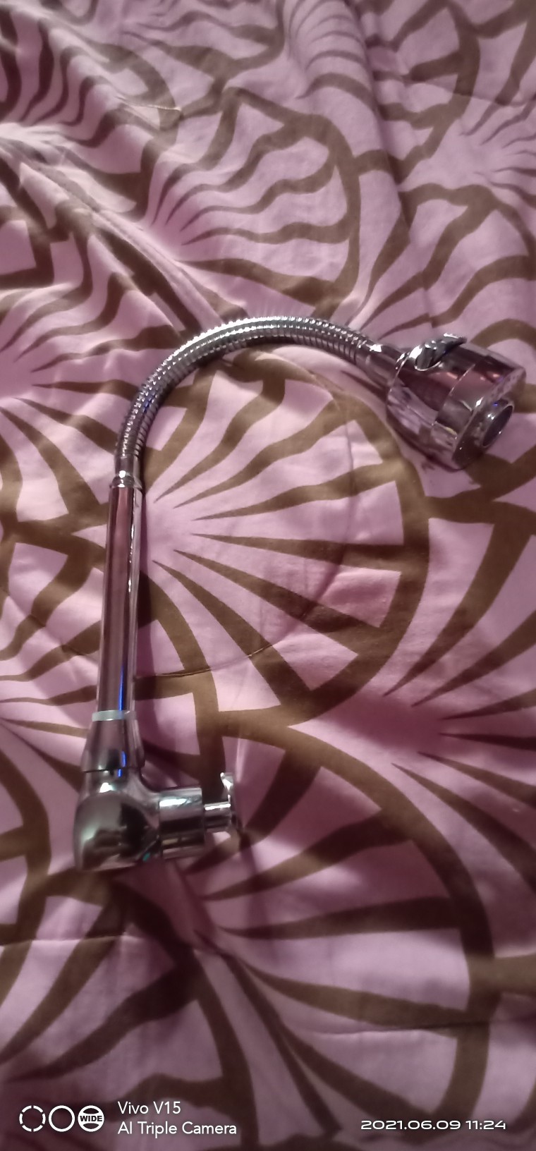 Kran Cuci Piring Fleksibel Kepala Besar Hitam Engkol Kran Cuci Piring Rotasi 360° Stainless Dapur Wa