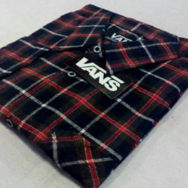 Kemeja flanel pria kotak-kotak hitam merah