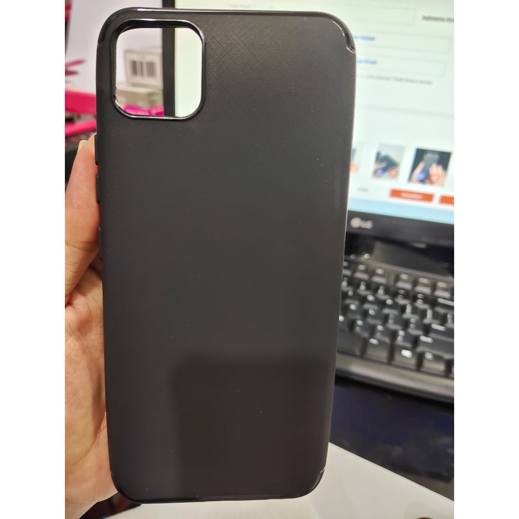 Case Slim CROSS Realme C11 6.5 inchi Softshell with Frame Line Anti Melar TIDAK LICIN