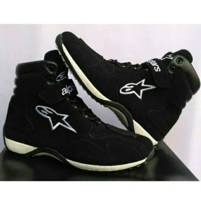 Sepatu touring dan drag Alpinestar