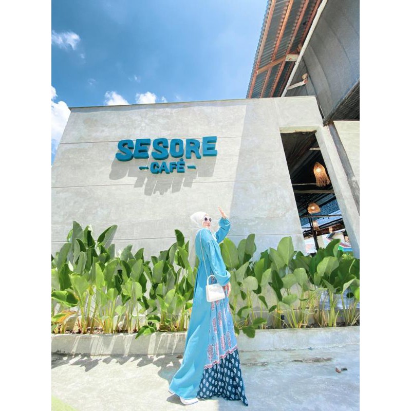 SAFIRA DRESS