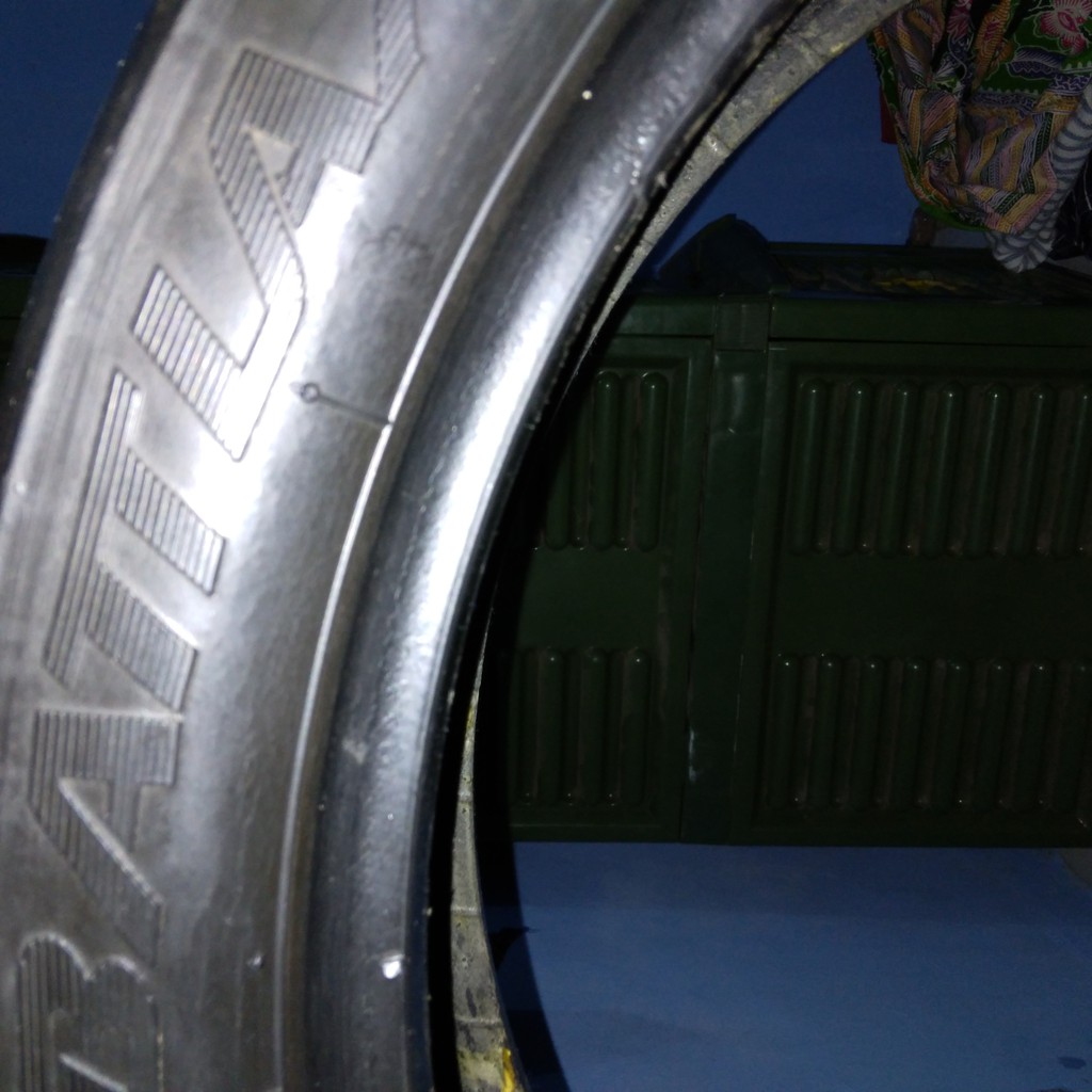 Ban motor copotan merk bridgestone battlax ukuran 140/70 ring 17
