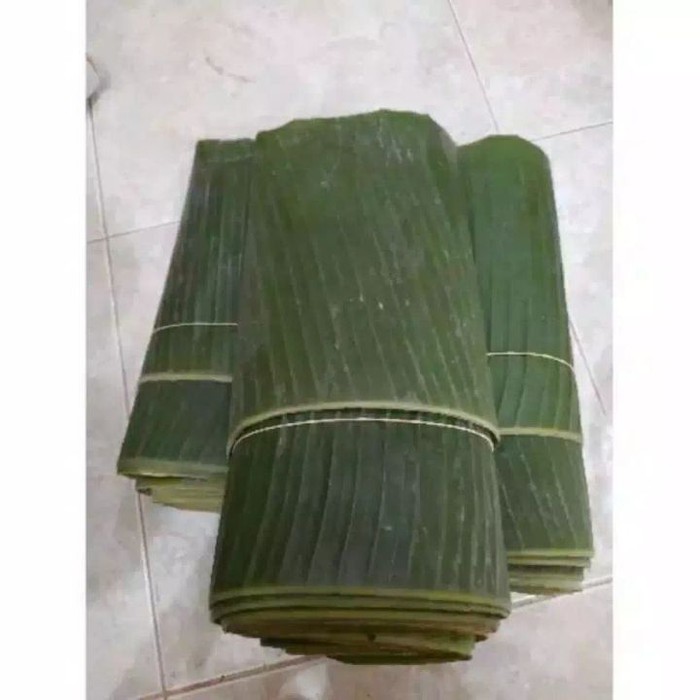 

daun pisang segar satu ikat/daun pisang bat