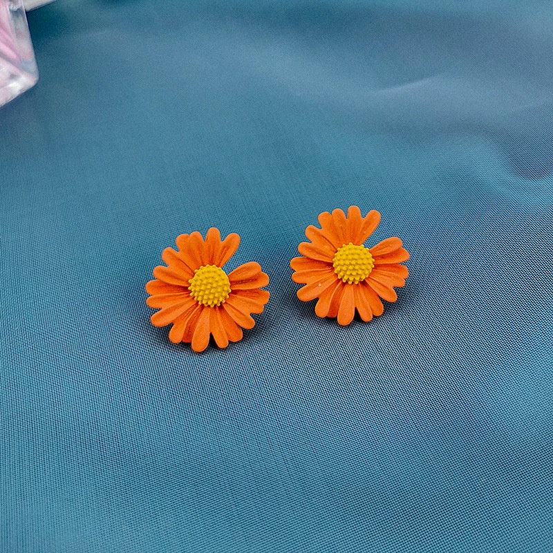 Sedikit Daisy stud anting-anting Krisan bunga Putih anting-anting BUNGA MATAHARI kelopak perak pin a