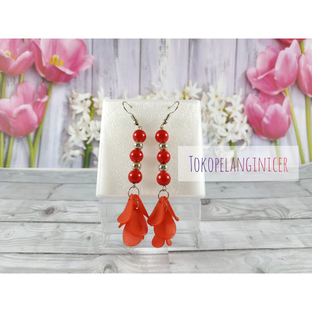 Anting Fashion wanita/Anting  juntai Daun /Anting unik By Tokopelanginicerr