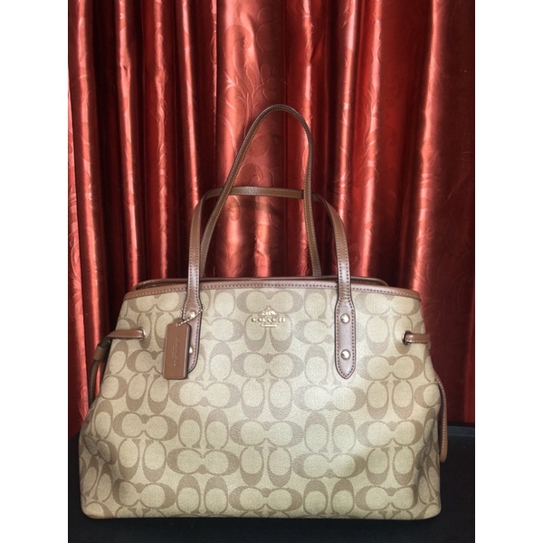 COACH Bag - 100% Original - Preloved