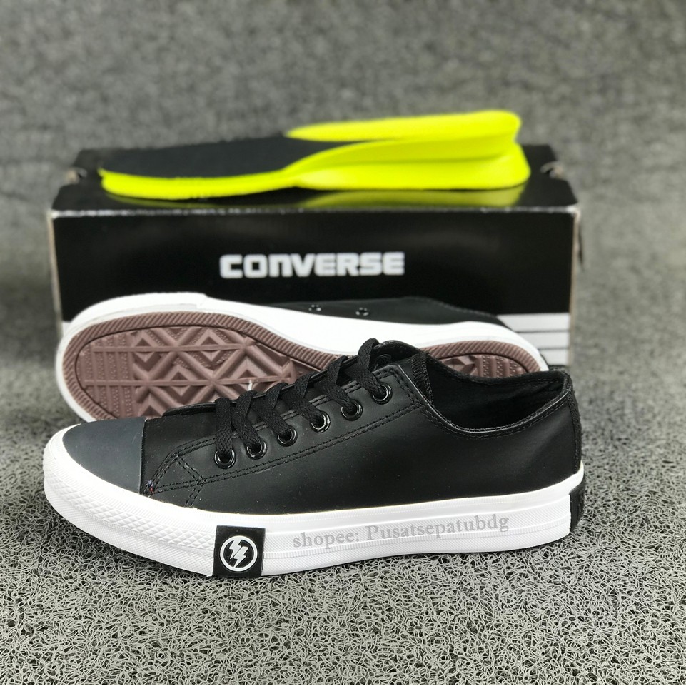 Sepatu Converse Undefeated Low Piu Black