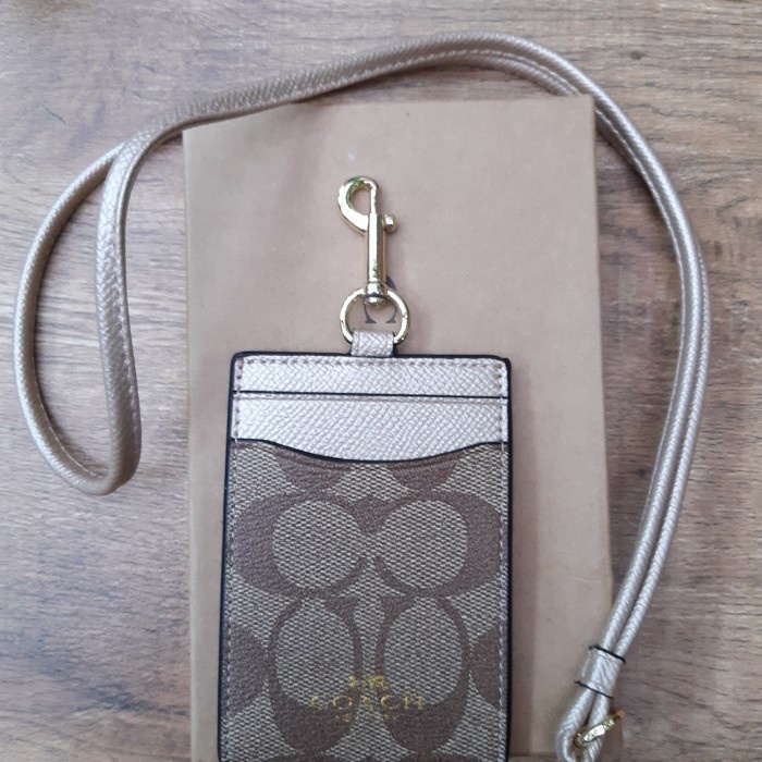 

Id Card - Name Tag Holder Lanyard Gantungan Id Card Coach Silver Brown Limited