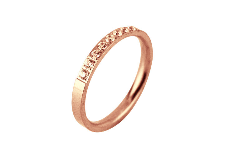 Cincin Wanita Bahan S925 Silver Gold Sparkling Titanium Steel Untuk Pernikahan