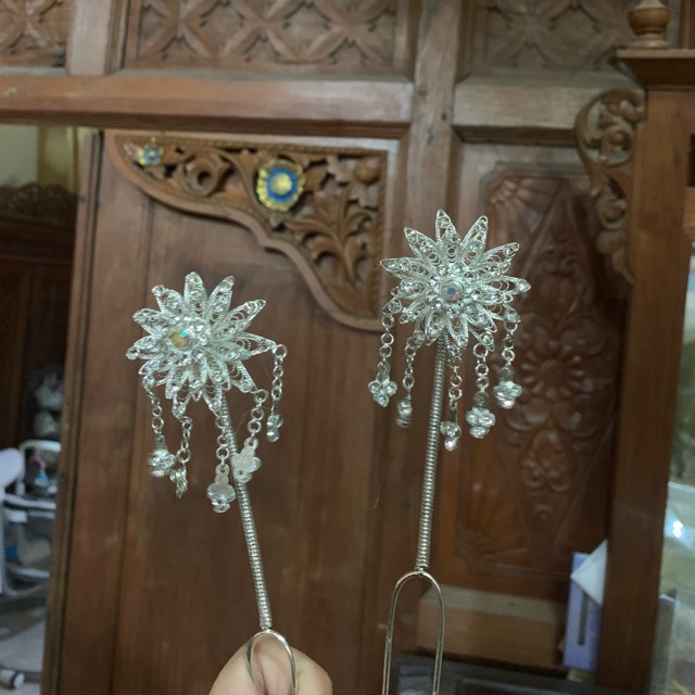 Cunduk mentul pengantin emas silver matahari