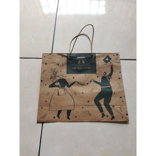 

The Body Shop Tas Kado Paper Bag Paperbag Gift Bag Goodie
