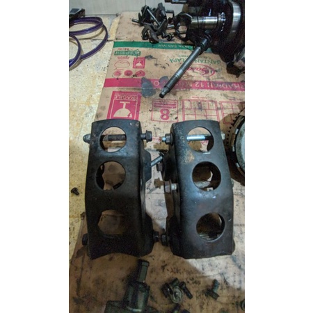 Pangkon Mesin Megapro GL original copotan