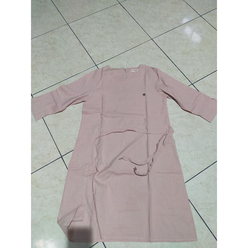 preloved tunik corniche