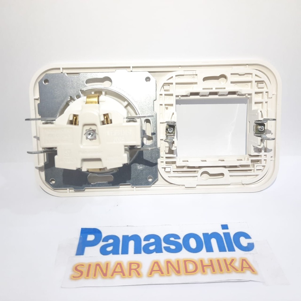 STOP KONTAK NON CP + FRAME PUTIH PANASONIC WEJP 11312-7