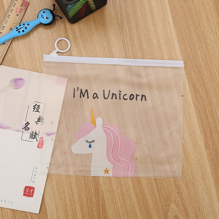 KOTAK PENSIL TRANSPARAN MOTIF UNICORN LUCU UNIK / KOTAK PULPEN / TEMPAT ALAT TULIS FS PP104-2
