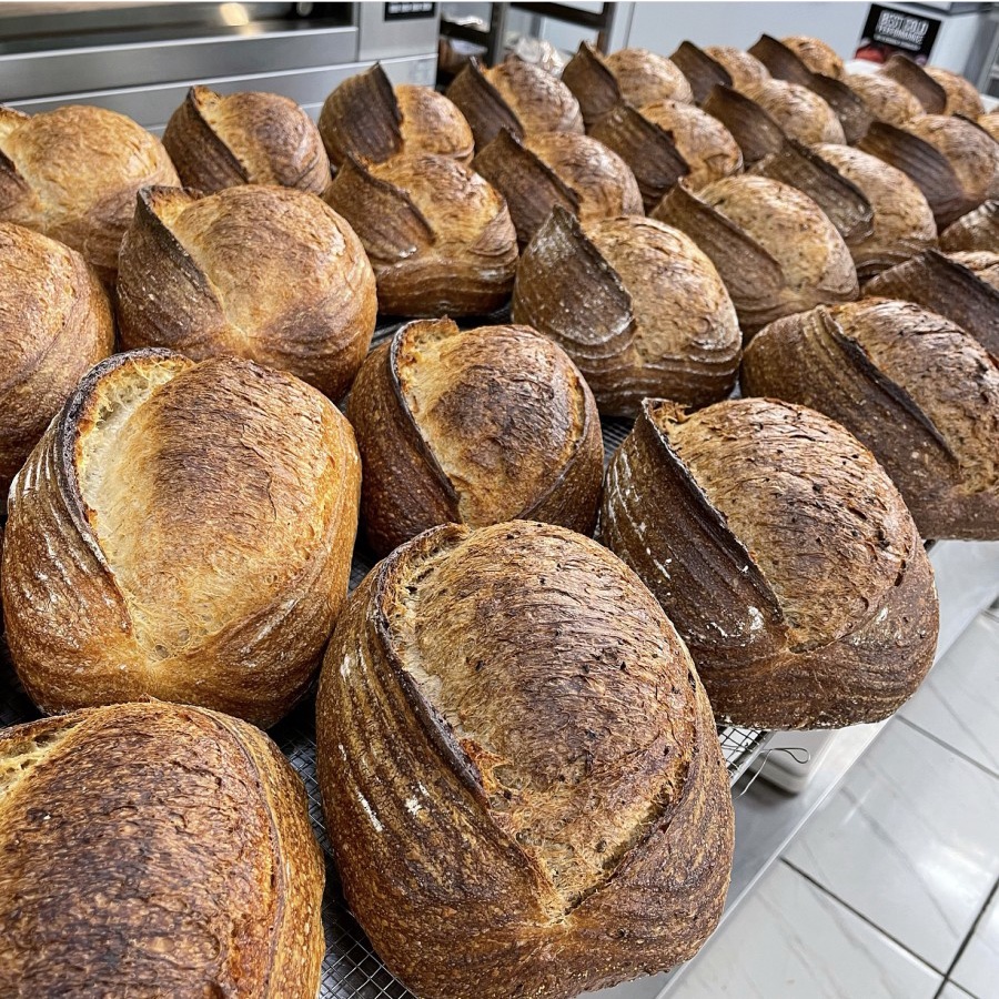 Sourdough Bread Country Style - With Natural Yeast