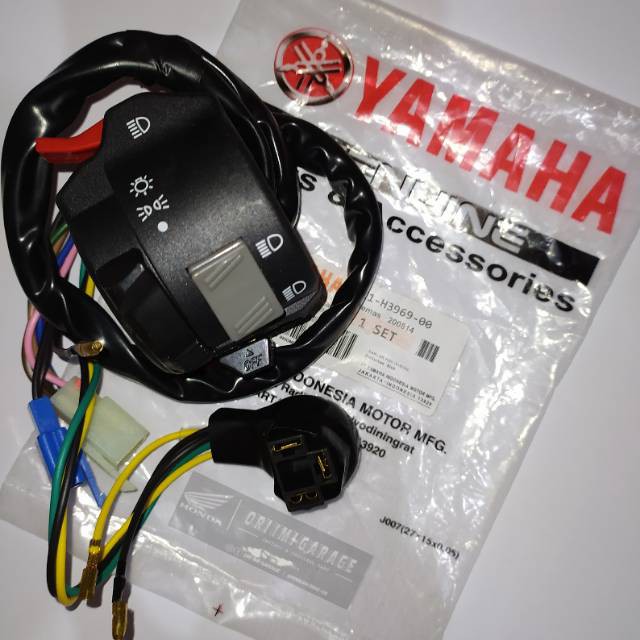 Holder saklar kiri motor Yamaha  Vixion old 3C1