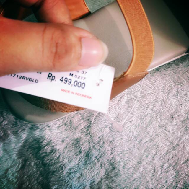 

Brand Fladeo harga grosir