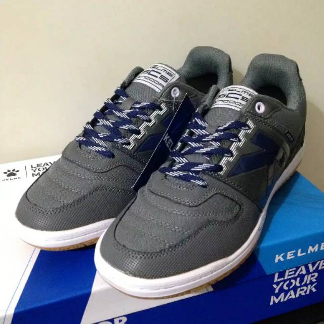 Sepatu Futsal Kelme Intense Dark Grey Original
