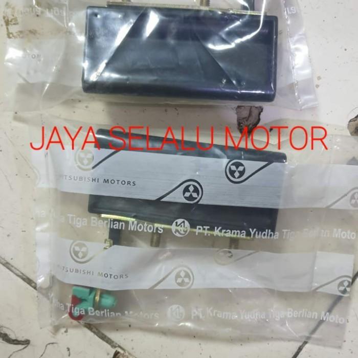 Handle Pintu Bagasi Handle Pintu Belakang Mitsubishi Kuda
