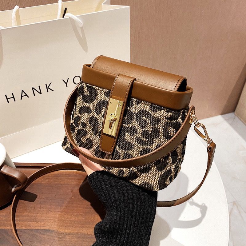 201779 Tas Selempang Wanita Import Slingbag Cewek Impor (1 KG MUAT 2) LT2116 BQ3460 GT1955 EL5411 JT0695