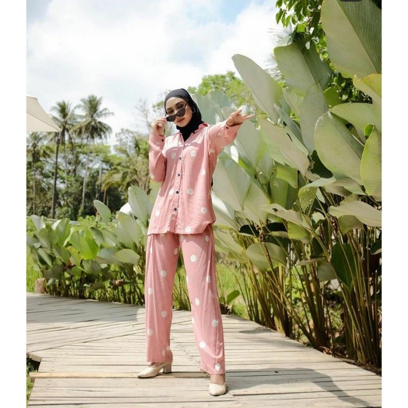 Pajamas setelan/gamis rayon uniqlo)