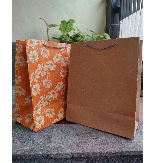 

Bayar Di Tempat TQLBM Paperbag paper bag tas kertas hajatan, souvenir ukuran R6 20x10x25 37 Readystock