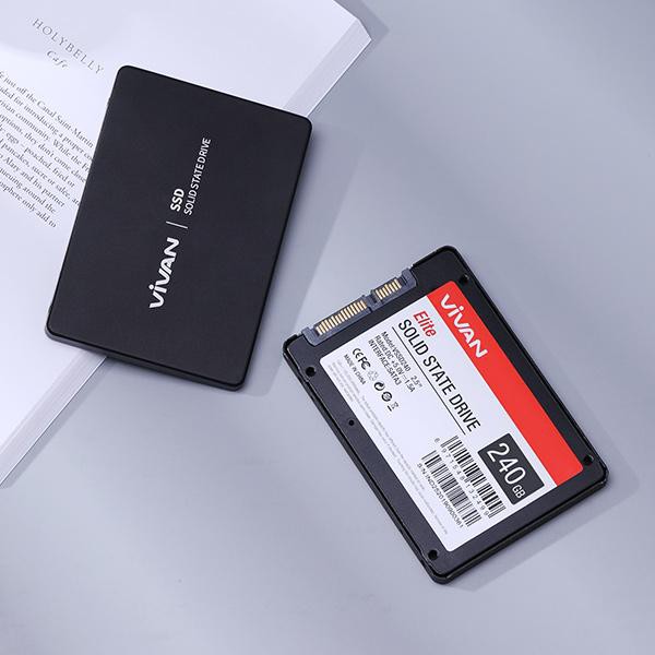 VIVAN SSD VSSD240 LIGHT &amp; PORTABLE 240GB HARD DISK WITH 550MB/S BLACK