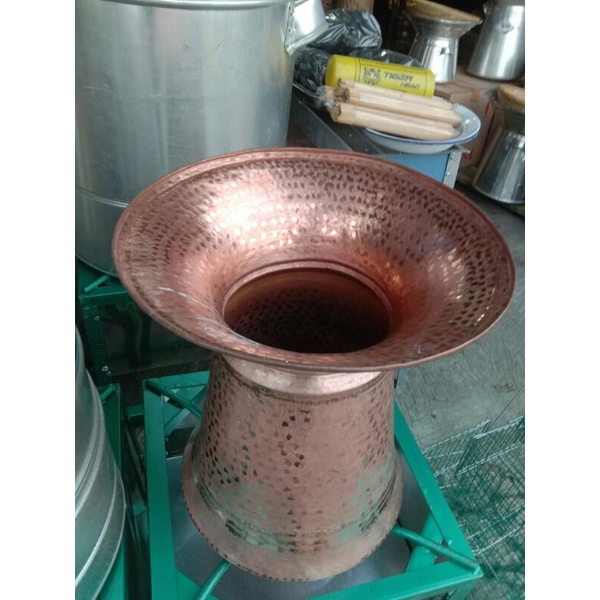 Dangdang se'eng tembaga kuno+kukusan bambu